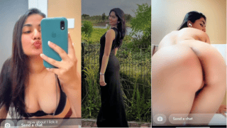 Horny Indian Reel Queen Strips Fingers on Snapchat Tease